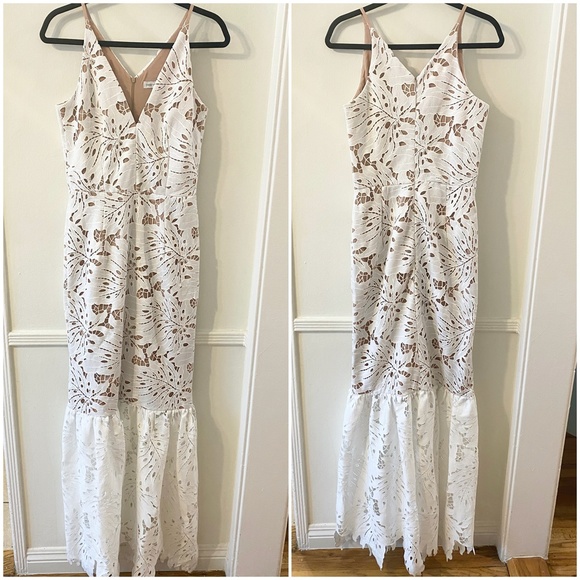 Dress the Population Brooke Crochet Palm Gown - Picture 2 of 13